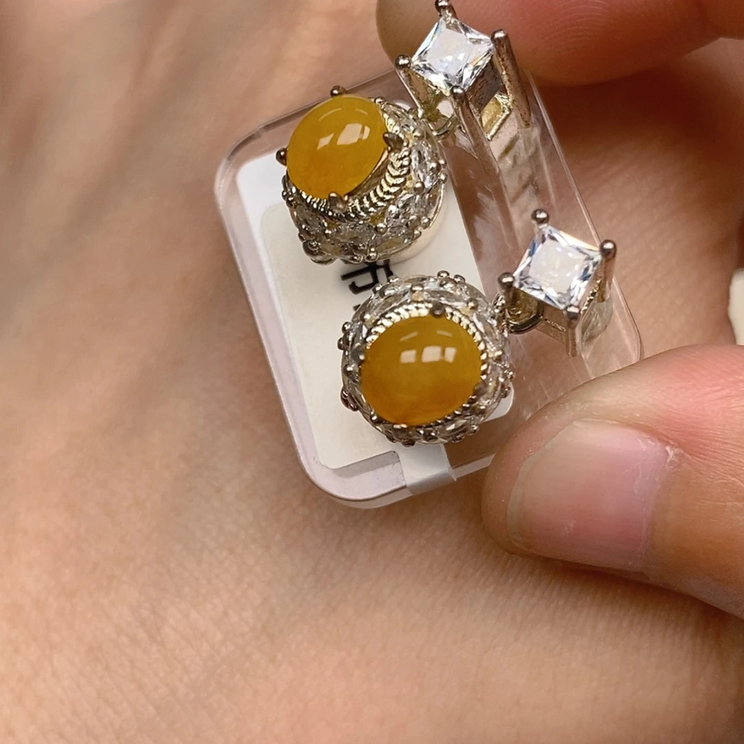 翡翠戒指未镶嵌翡翠