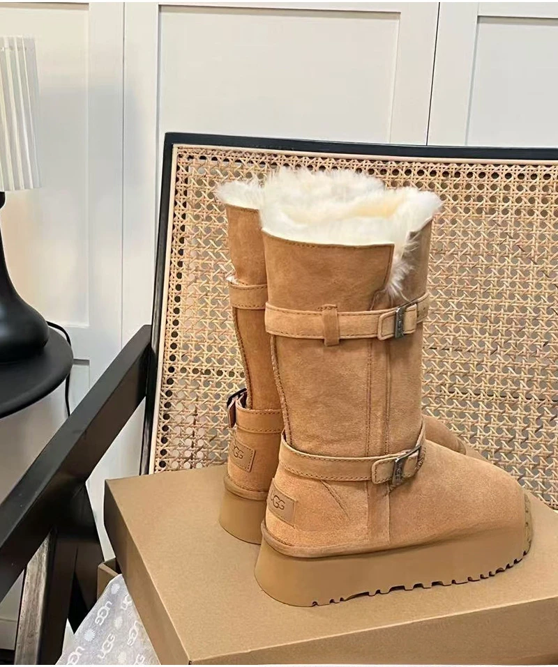 河南桑坡雪地靴高筒皮扣骑士靴羊皮毛一体2025冬季时尚保暖长靴女
