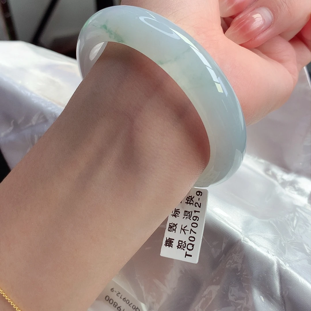 翡翠手镯未镶嵌天然A货翡翠56/57
