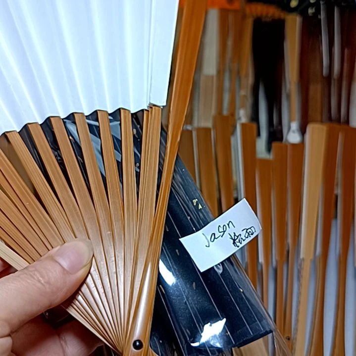 J***n95寸16方纯手工老玉竹单青文玩扇