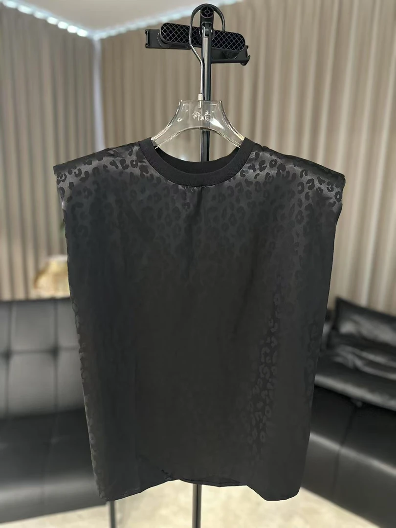 【柳青女装】2025夏季新款圆领时尚坎肩百搭无袖豹纹T