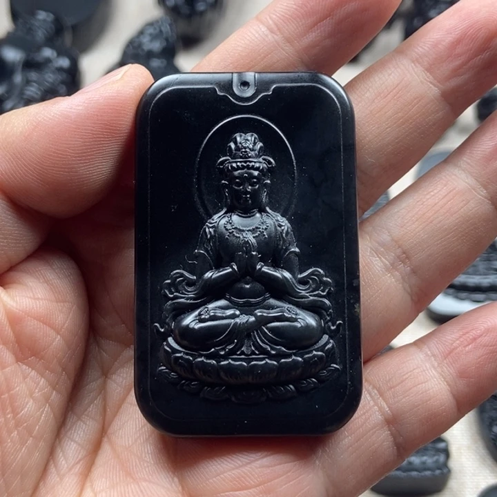 用***8和田玉（墨玉）未镶嵌颈饰