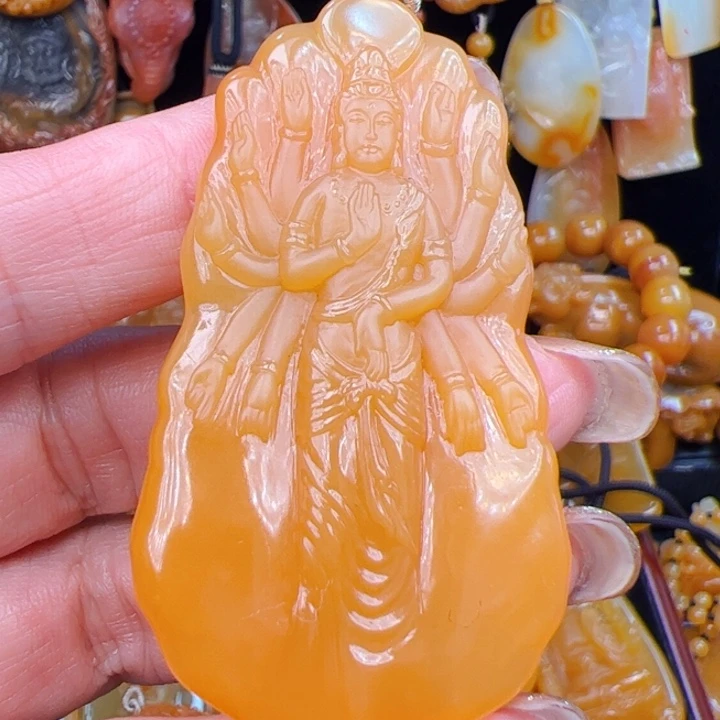 石英质玉（黄龙玉）合金颈饰