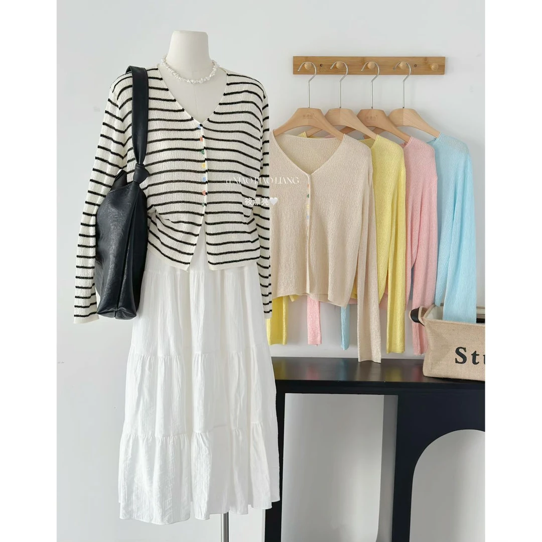 小个子时尚甜美减龄彩色扣糖果色V领设计感长袖针织开衫7711#0.1