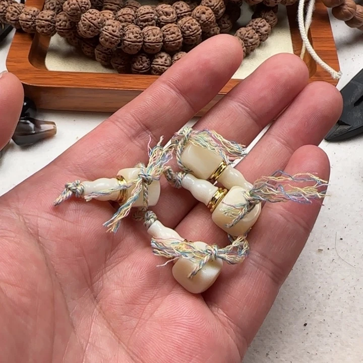 猴头核桃吊坠三通0➕