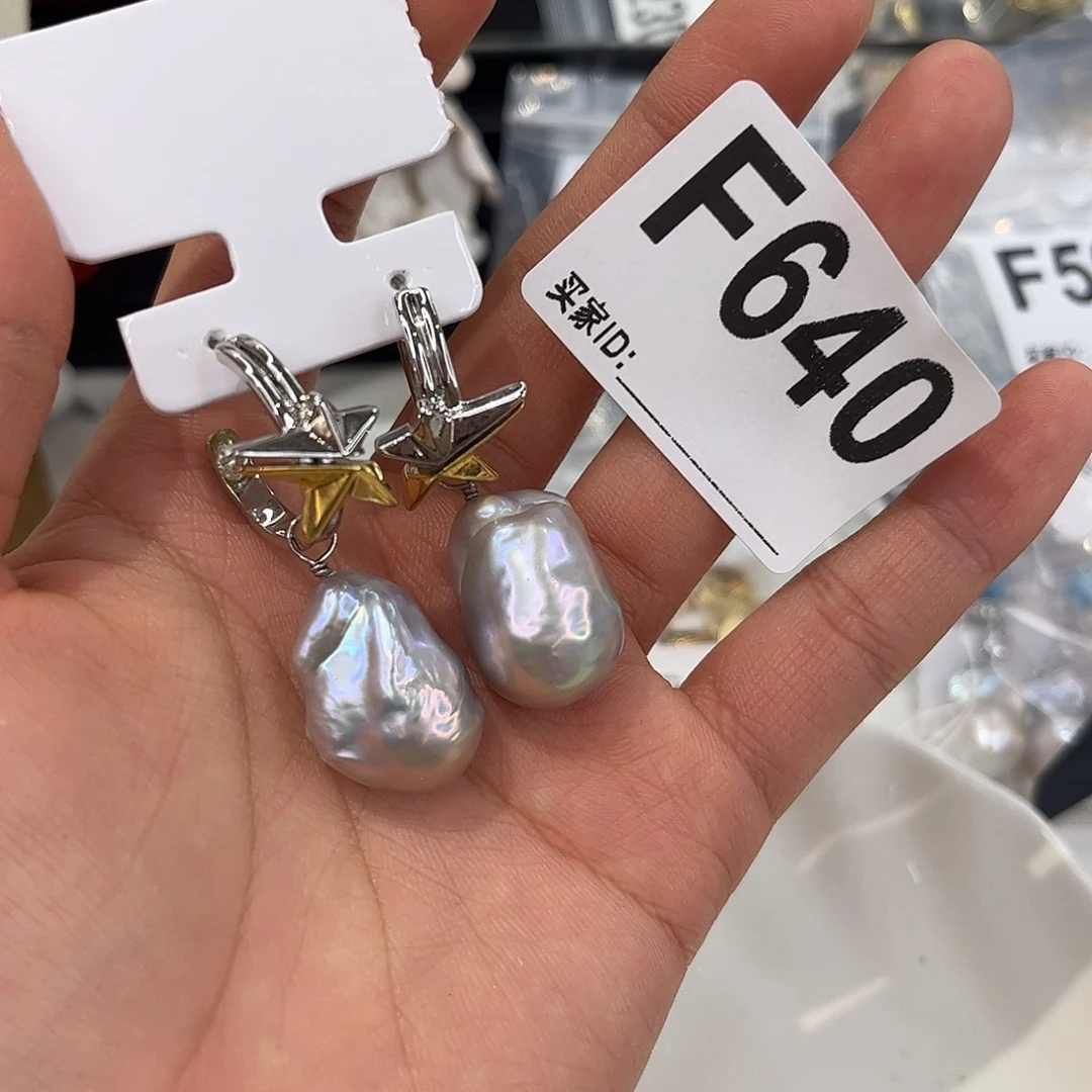 合金淡水珍珠耳饰