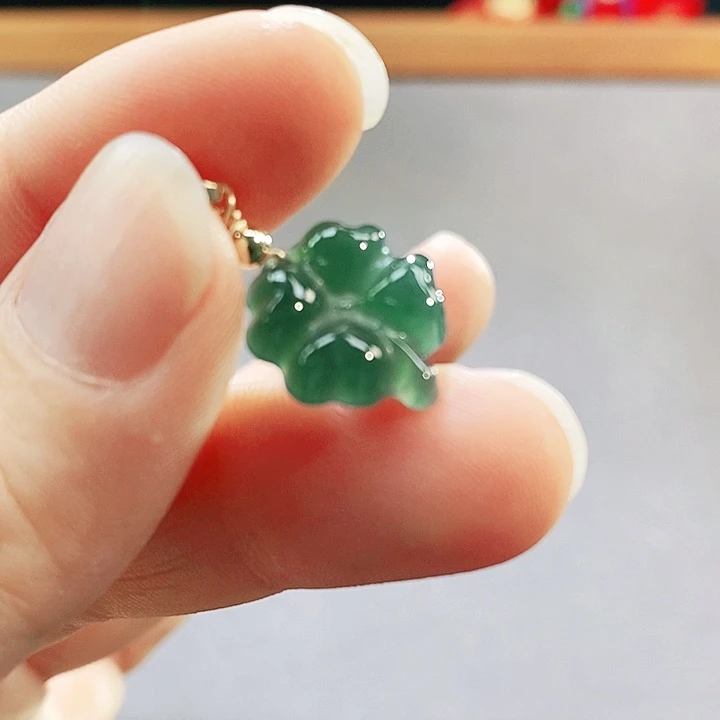 翡翠未镶嵌手镯（圆镯）