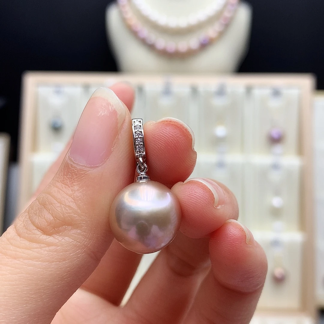 淡水珍珠颈饰合金