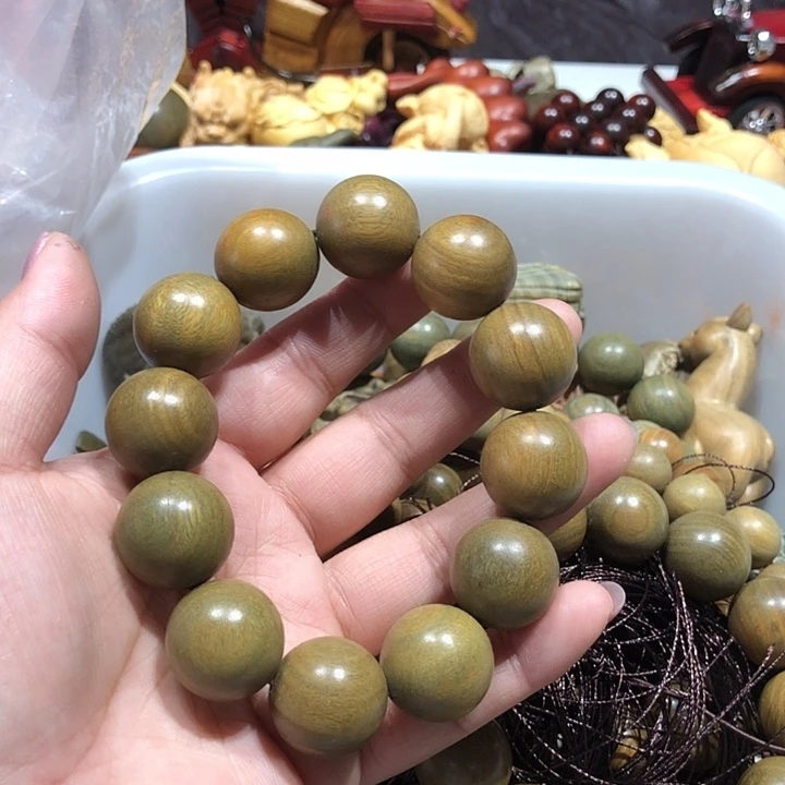 维腊木（绿檀）12369877789998777