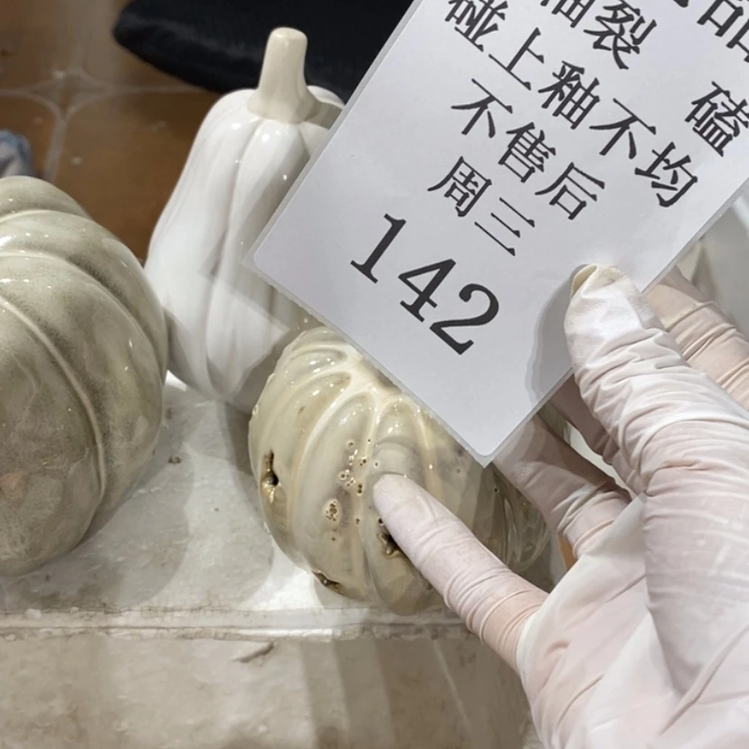 【闪购商品】摆件小**张陶瓷摆件瑕疵特卖