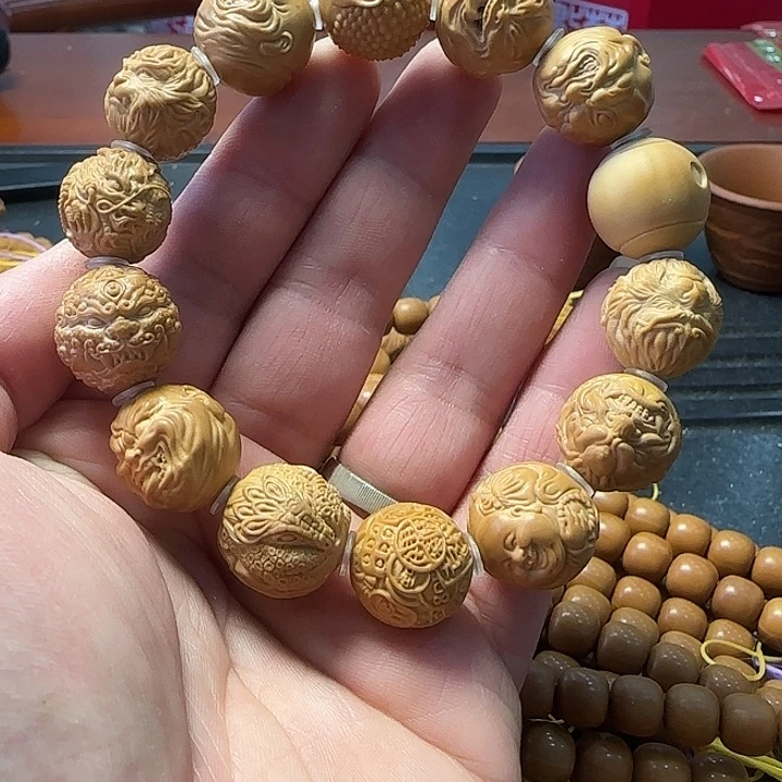 黑***哥猴头核桃手串大满贯多宝一条