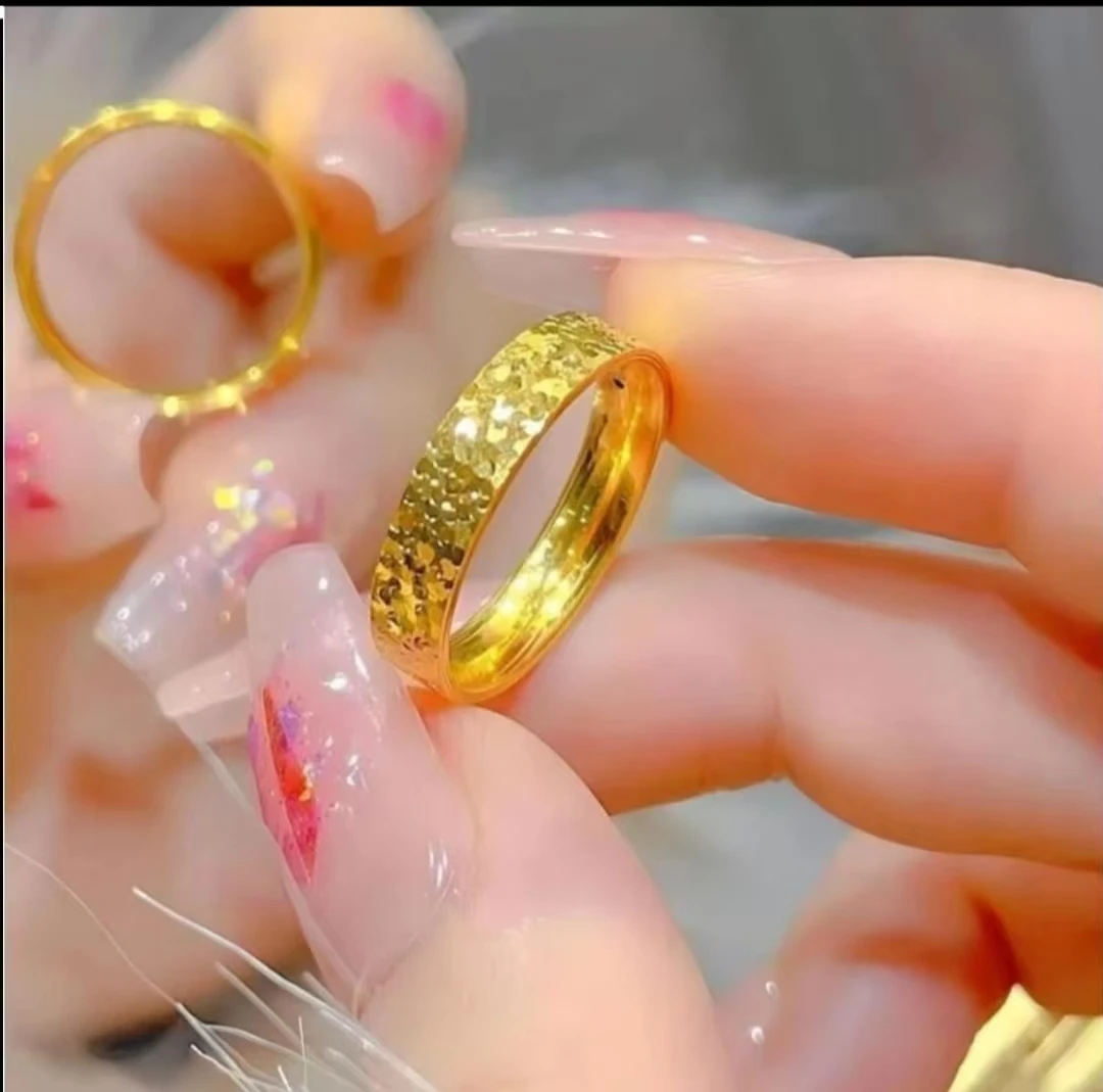 【抖音好物】 {专柜同款}   闭口碎冰冰戒指   百搭时尚