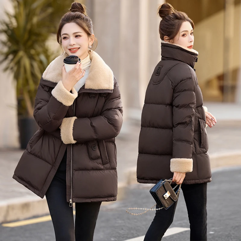 冬季新款时尚美少女保暖白鸭绒厚外套时尚羊羔毛披肩免洗皮羽绒服