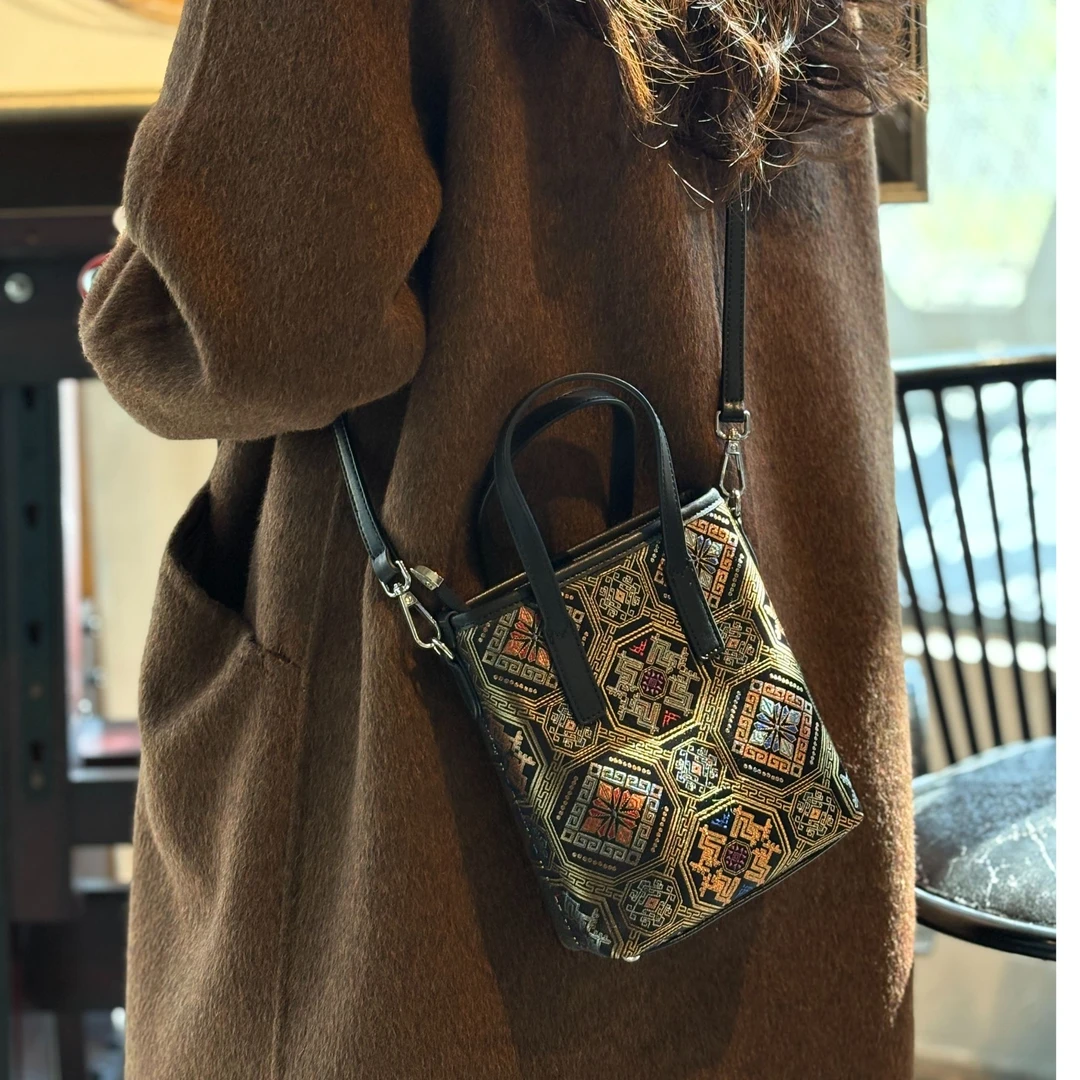 广西壮锦琴谱包手提包经典休闲手拎包优雅斜跨小包包手机秋冬咖色