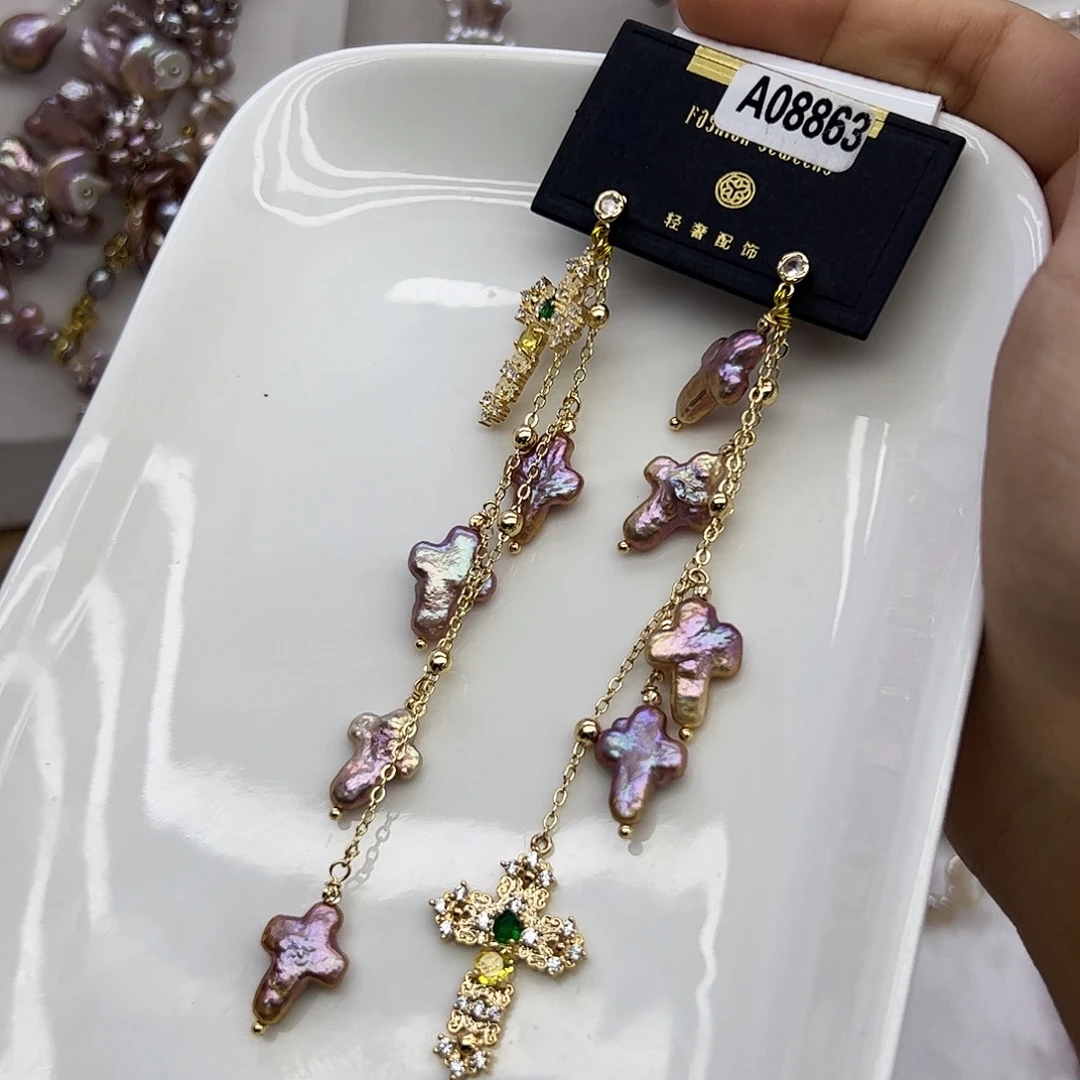 银S925镶嵌耳饰淡水珍珠