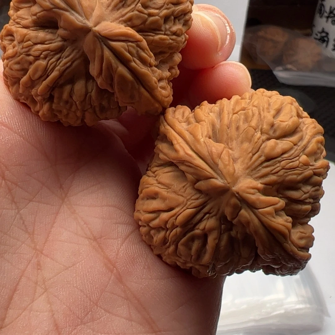 文玩核桃吊坠南疆40