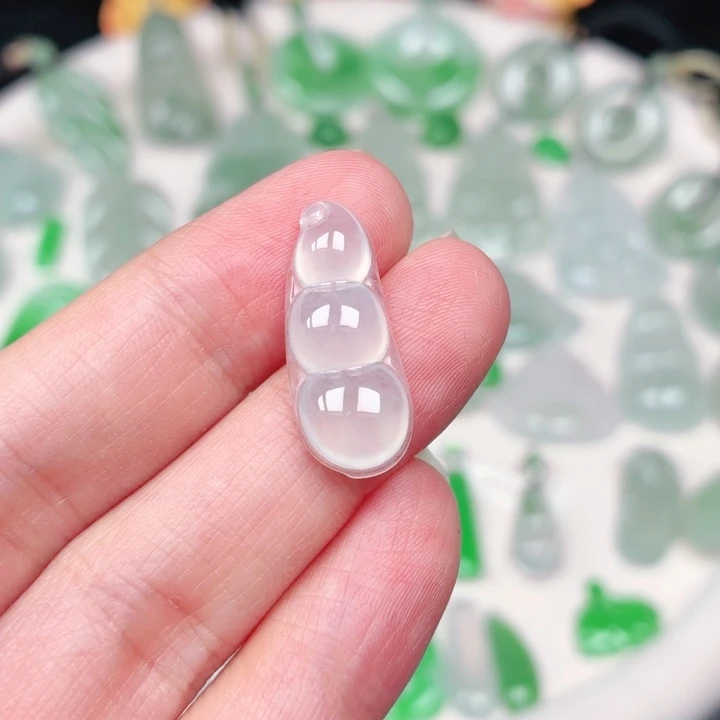 颈饰未镶嵌翡翠缅甸天然A货翡翠