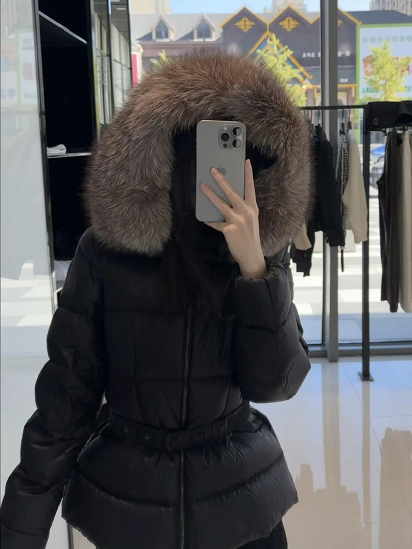 时尚轻奢质感毛领连帽收腰显瘦棉服女2025秋冬新款修身保暖短外套