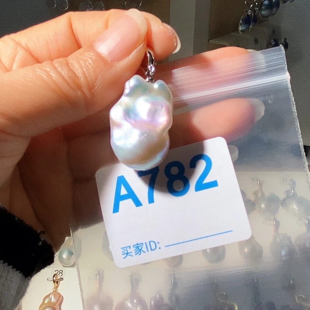 淡水珍珠颈饰未镶嵌