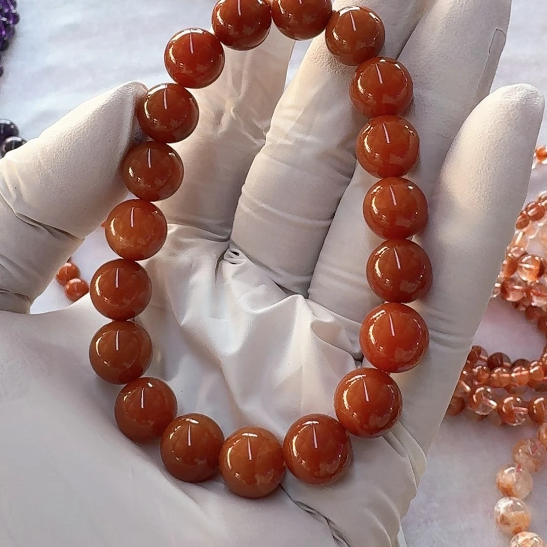 红兔毛串10+未镶嵌水晶一****?