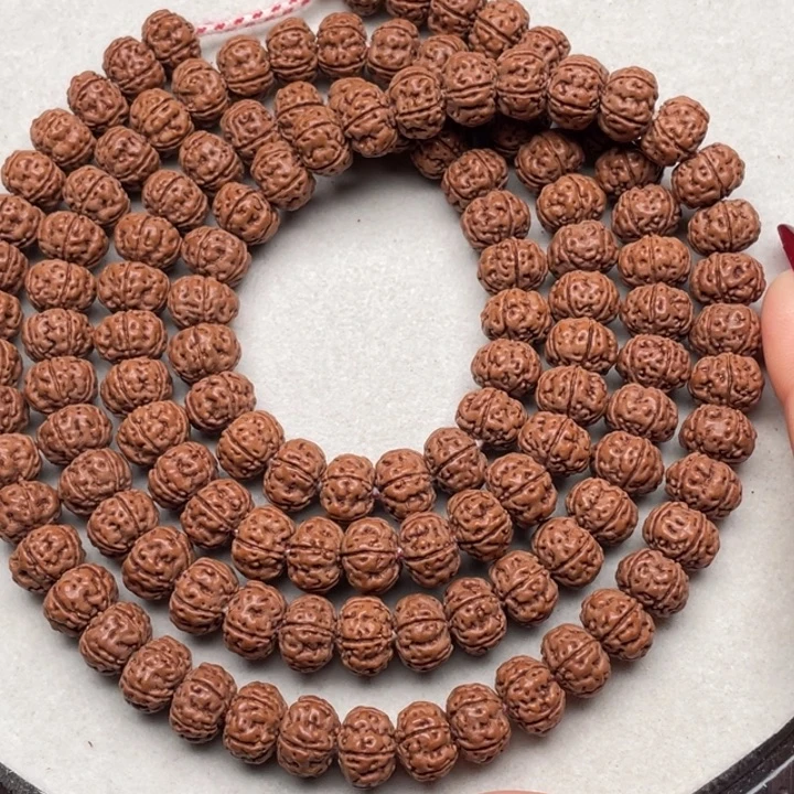 L***Y吊坠金刚菩提老树王