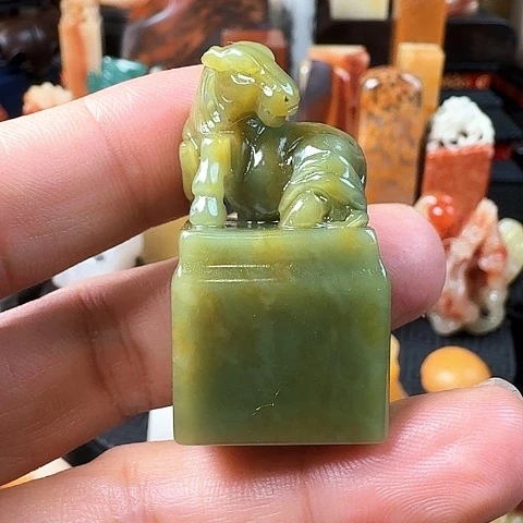 寿山石寿山艾叶绿