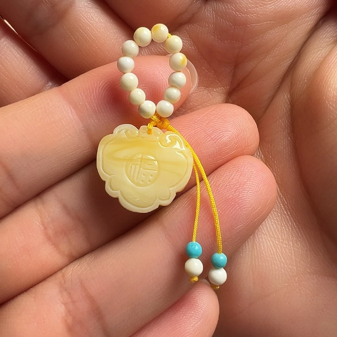 蜜蜡颈饰未镶嵌平安如意锁提溜（活扣）