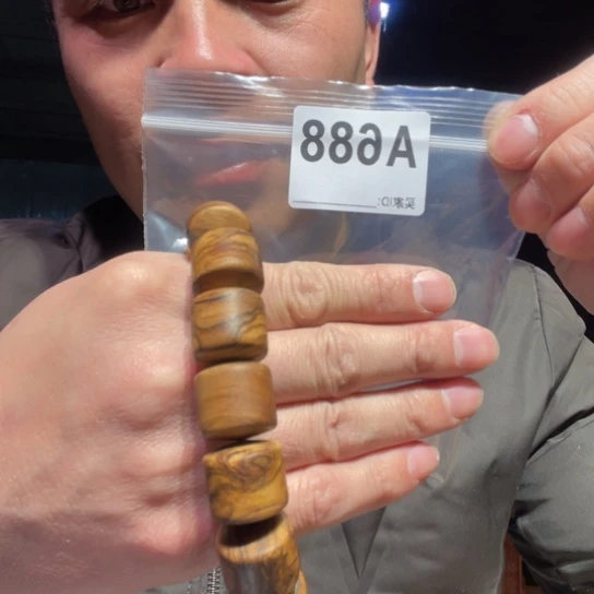 大叶紫檀（黑酸枝木类）688