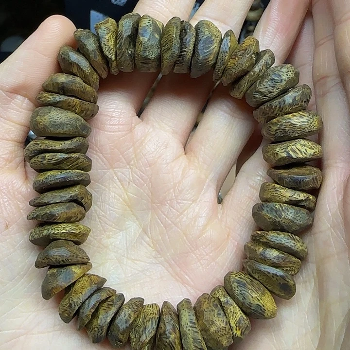 沉香手串+沉水树丁包壳单圈30克