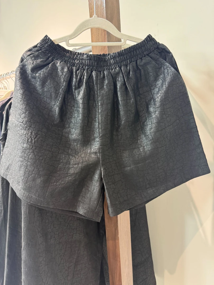 双面双穿龟裂纹桑蚕丝短裤