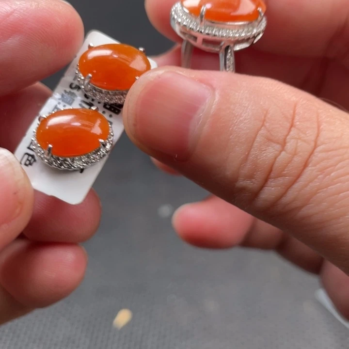 翡翠未镶嵌戒指缅甸天然翡翠