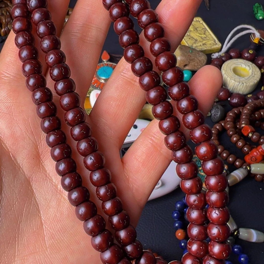 大果紫檀（缅甸花梨）感*