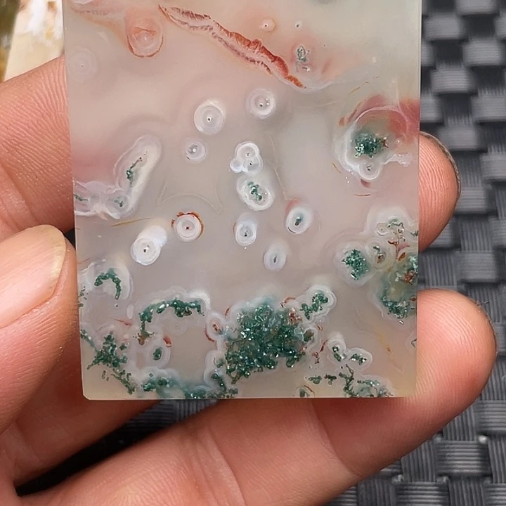 S***r玛瑙/玉髓颈饰未镶嵌