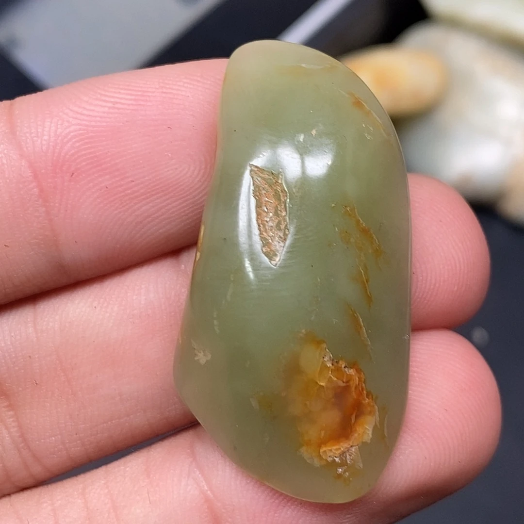 和田玉（糖玉）未镶嵌挂件