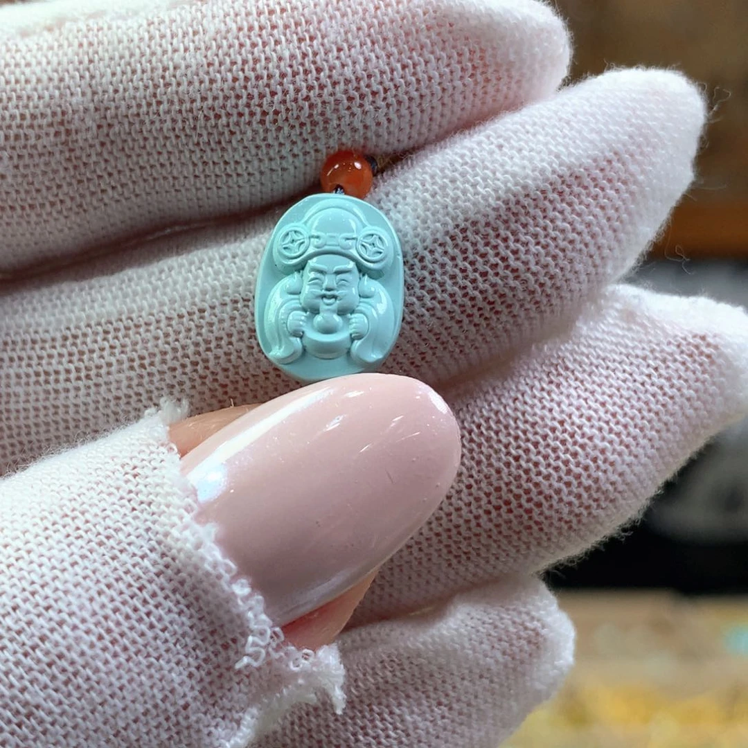 绿松石未镶嵌挂件