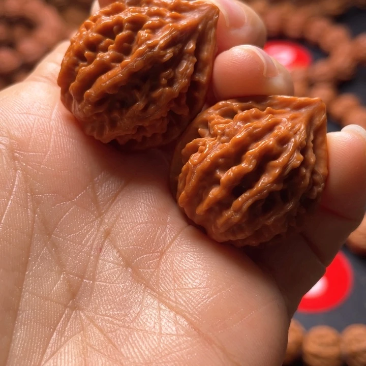 文玩核桃吊坠手捻