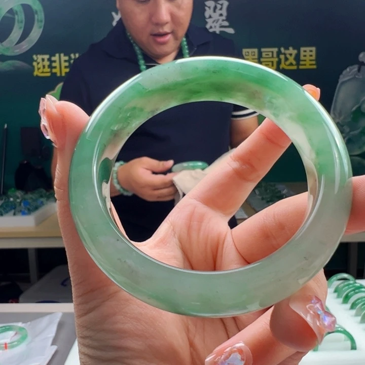 石英质玉手镯合金