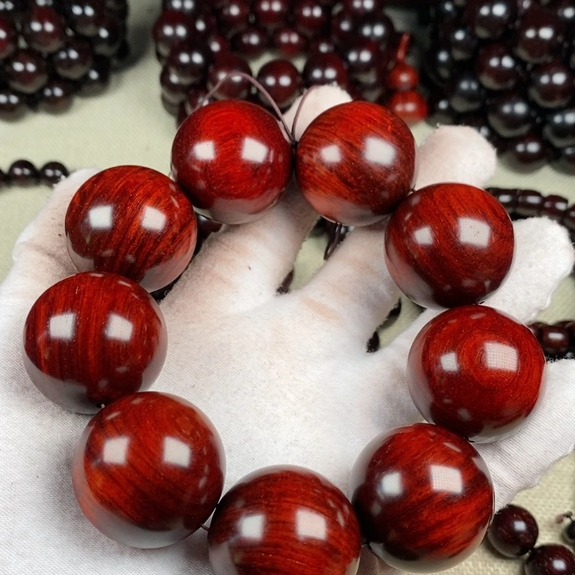 【闪购商品】小叶紫檀手串/手链@***了3.0