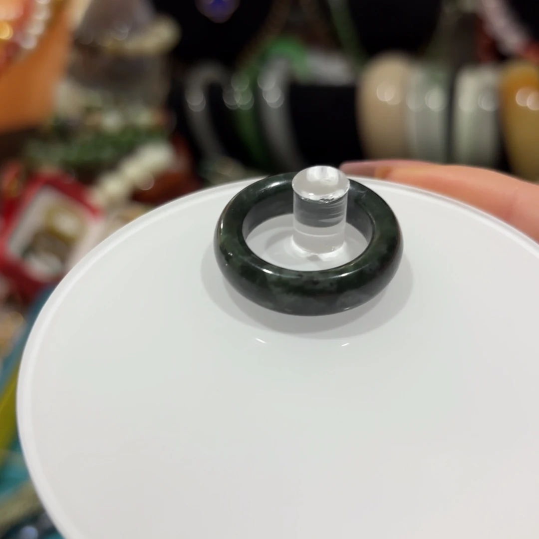 岫岩老玉（透闪石质玉）未镶嵌颈饰112