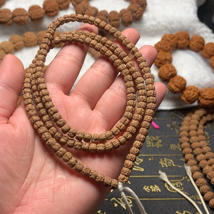 S***-吊坠金刚菩提  008