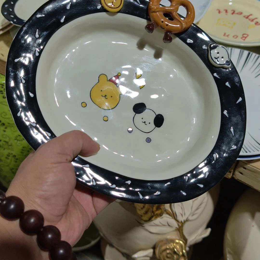 张***.瓷瑕疵陶瓷介意不拍