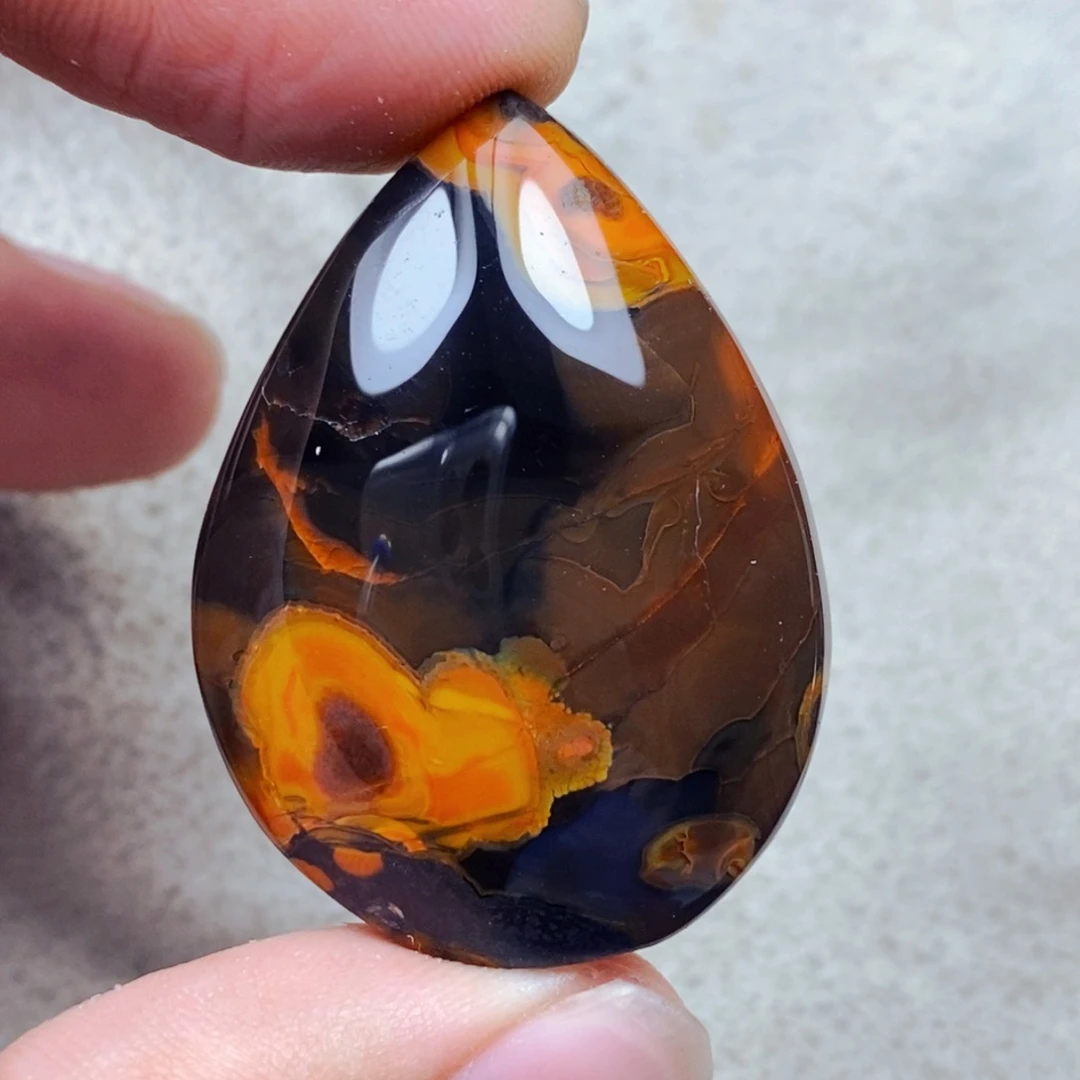 未镶嵌吊坠(不含链)玛瑙/玉髓浮**极