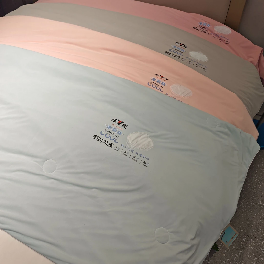 麦总雅鹿福利夏被01
