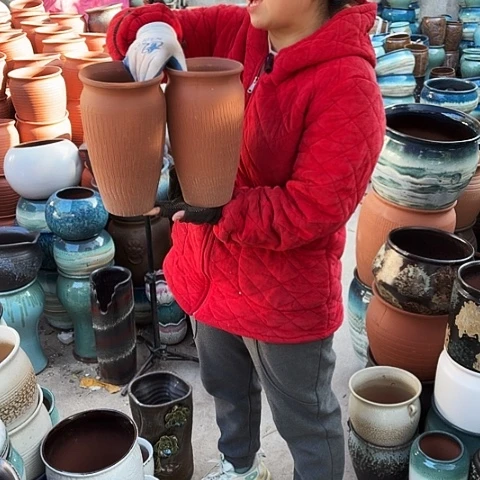 口14高26瑕疵两个盆子。