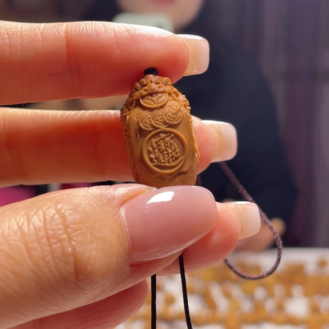 橄榄核吊坠橄榄核