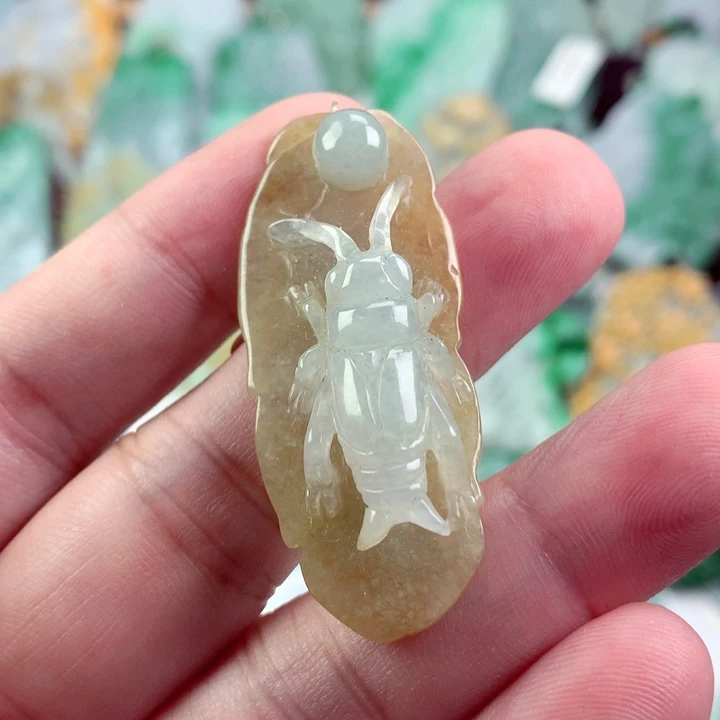 翡翠未镶嵌吊坠(不含链)