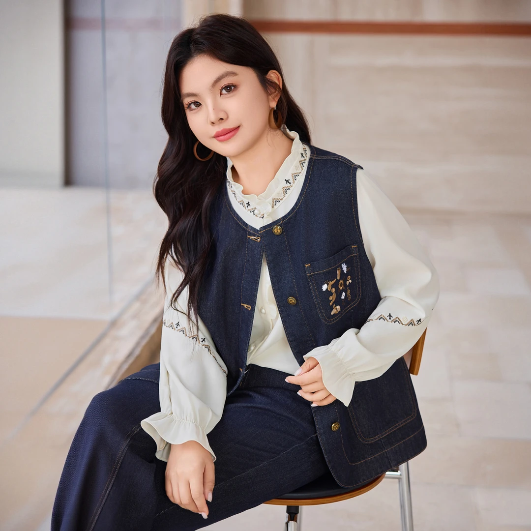 MsShe大码女装不掉色短款牛仔马甲刺绣宽松外套C2508030