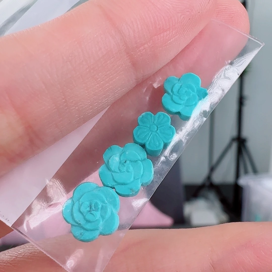 未镶嵌绿松石珠宝奇石