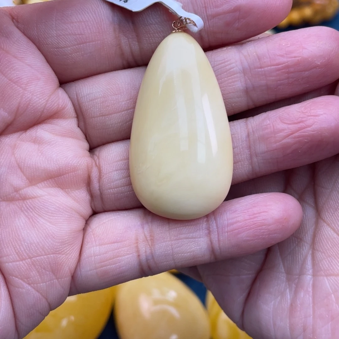 琥珀裸石18K金镶嵌琥珀蜜蜡