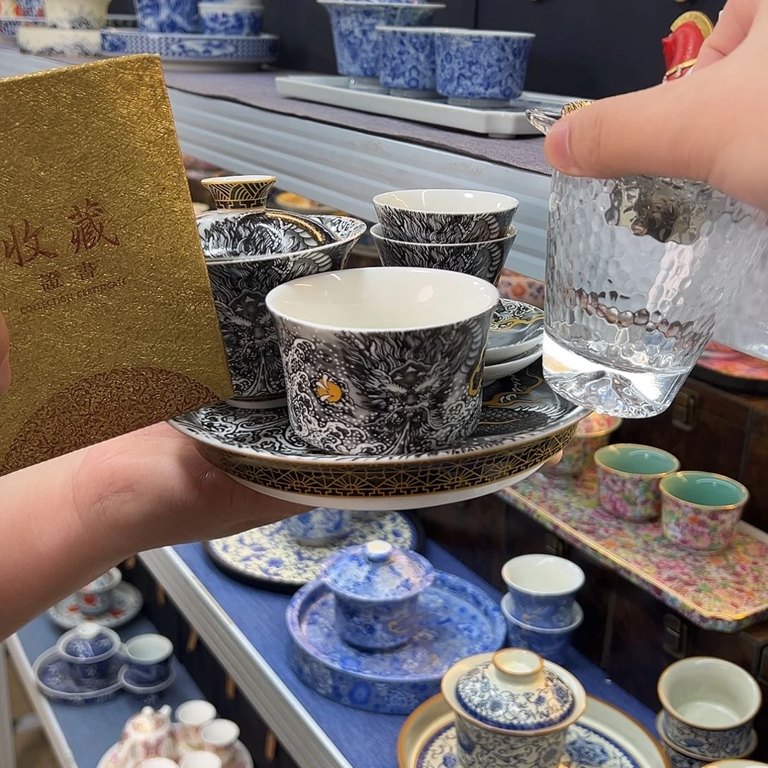 我们的目标是成为一个优秀的人